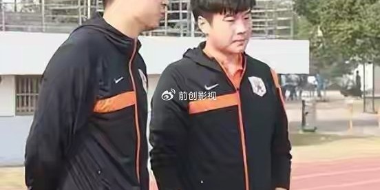 2026中超开锣！韩鹏李金羽兄弟反目，谁的刀更锋利？|辽宁|辽宁铁人|山东泰山|升班马|揭幕战_新浪体育_新浪新闻