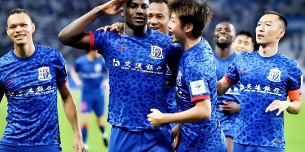 鲸鱼直播官网-意外！为何大连英博很少从申花引进本土球员补强，背后原因找到了|上海申花|毕津浩|鲁能|李国旭|谢鹏飞_新浪体育_新浪新闻