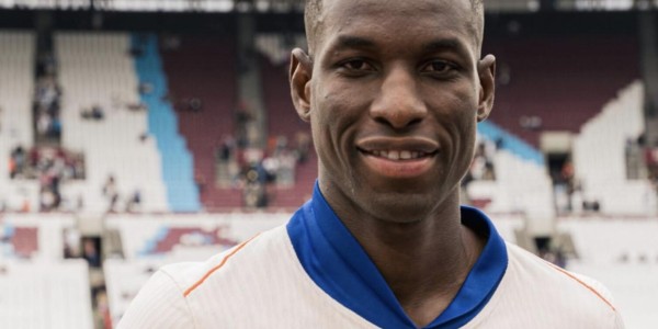 德天空：雅克松加盟拜仁的交易目前处于搁置状态，但并未取消